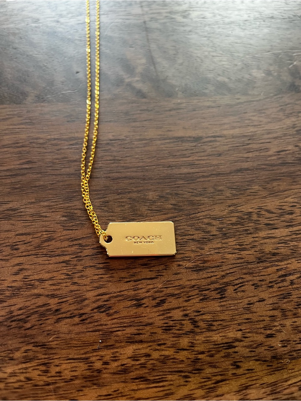 Coach gold tag necklace - Picture 3 of 4